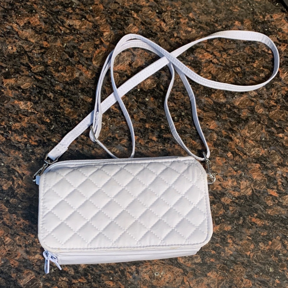 Elegant Vera Bradley Quilted Crossbody Bag - light blue  3 in one